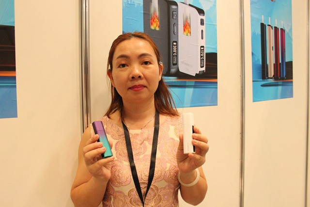 IMG 9081 thumb - 【イベント】VAPE EXPO JAPAN 2019 訪問ブース紹介レポート#08 Lost Vape(ロストベイプ)/One Case(ワンケース)/なにわ電子煙草燃料（なにわでんねん）/Dekang(デカン）/KEY MATERIAL/MEGMEET,SEMPO/ZHONGYI/HITASTE(ハイテイスト)/SAROME(サロメ)